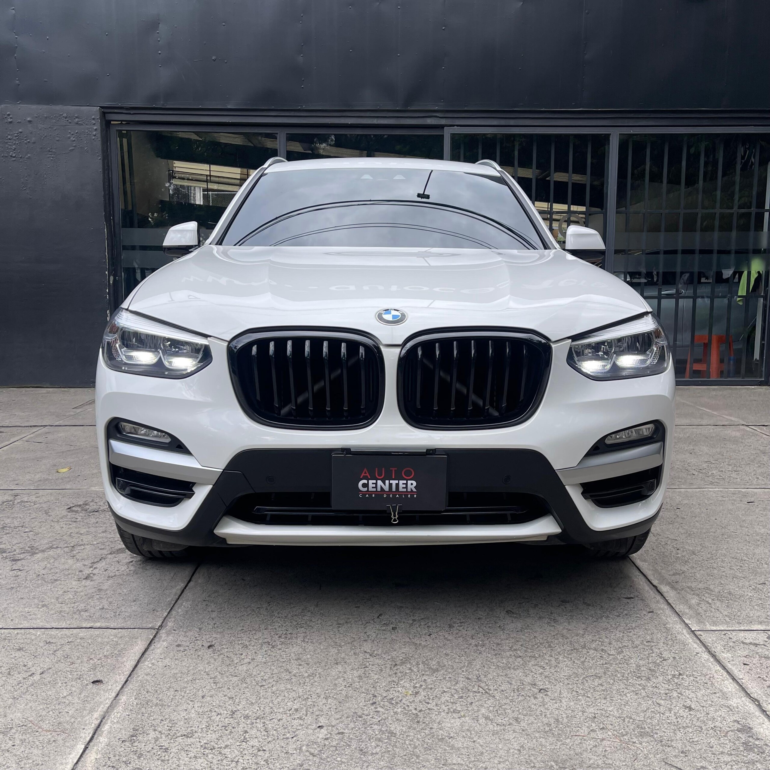 Auto Center – Car Dealer