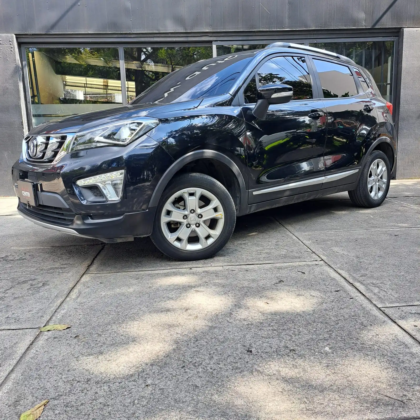 vehicle-thumb-image