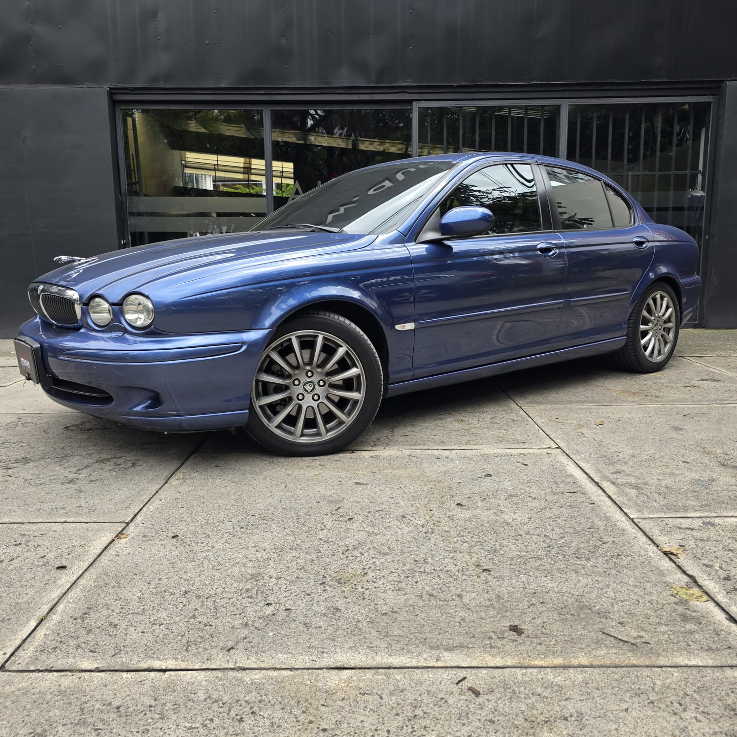 vehicle-thumb-image