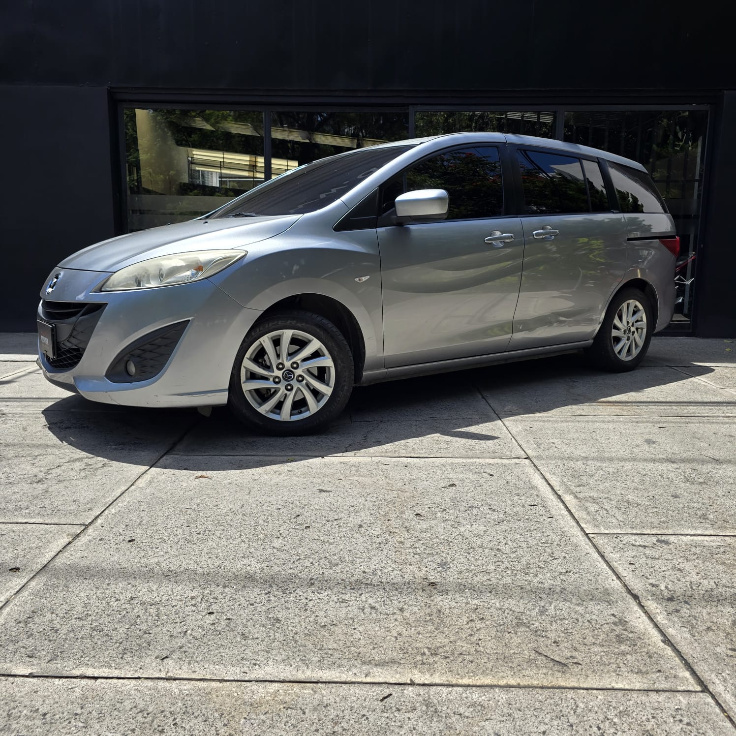 vehicle-thumb-image