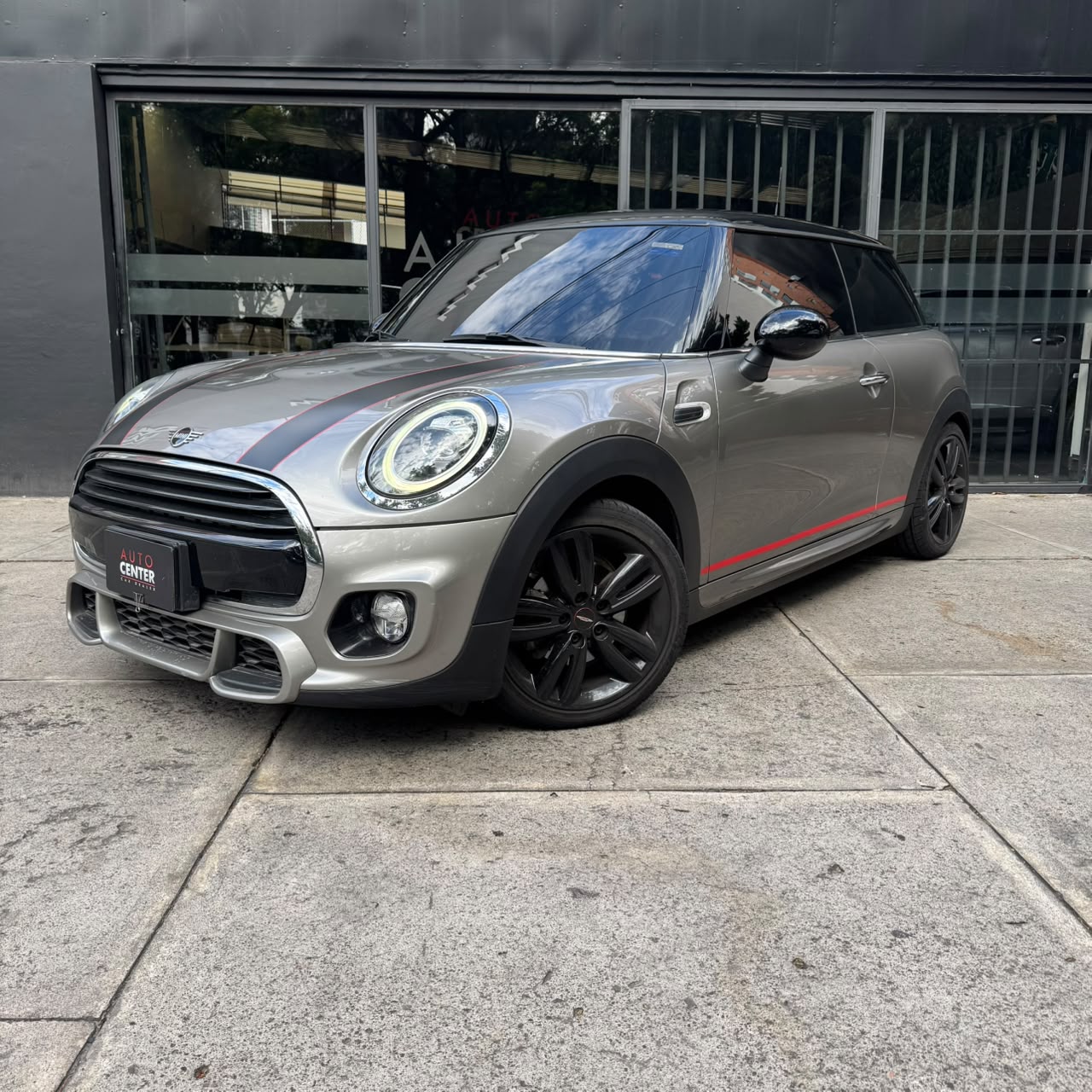 vehicle-thumb-image