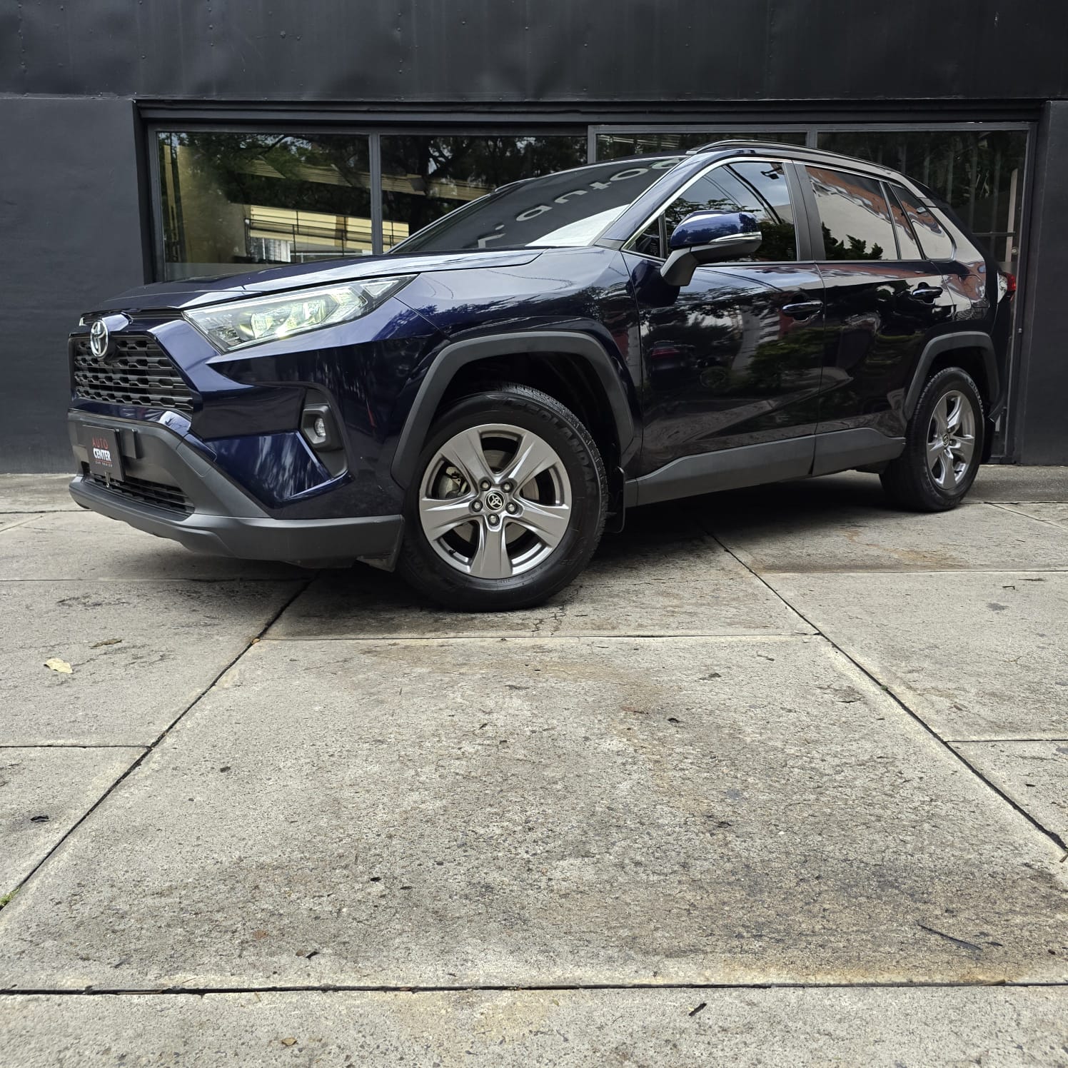 vehicle-thumb-image